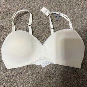 NWT Aerie Wireless Push Up Bra - White/Cream